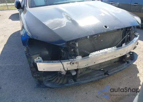 2021 Mercedes-Benz E 350 z USA, uszkodzony, nr VIN W1KZF8DB0MA931913